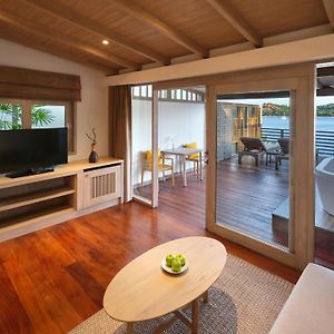 Sea side King Suite